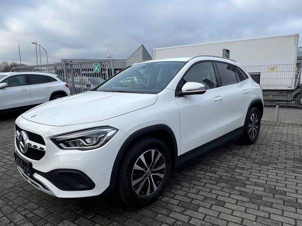 Mercedes-Benz GLA 250 e 160 kW image number 1