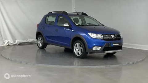 Car image 3