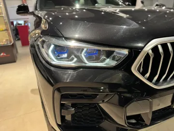 Car image 37
