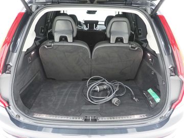 Car image 36