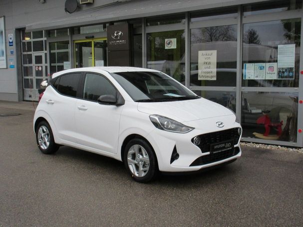 Hyundai i10 1.0 49 kW image number 1