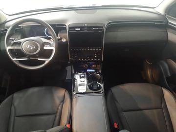 Car image 11