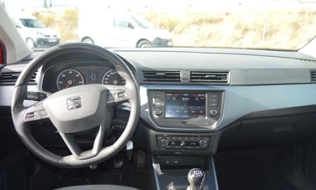 Car image 11