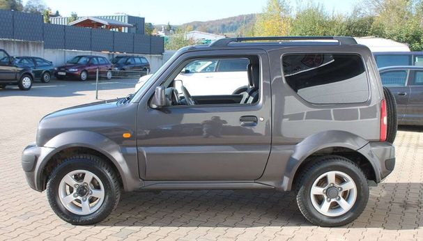 Suzuki Jimny 62 kW image number 4