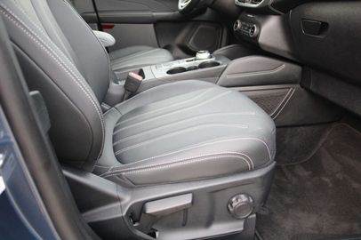 Car image 31