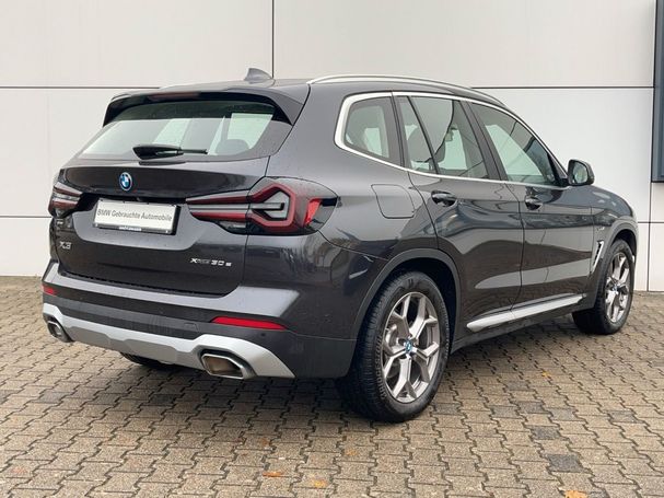 BMW X3 xDrive30e 215 kW image number 3