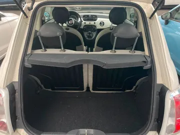 Car image 11