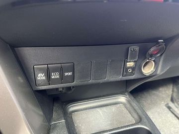 Car image 21