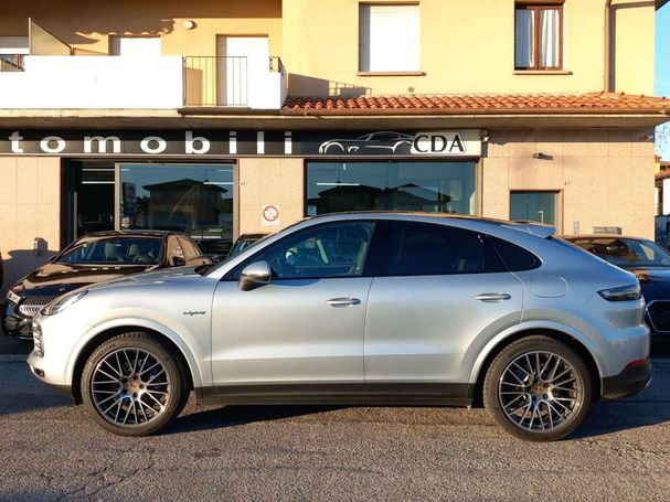 Porsche Cayenne Coupé E-Hybrid 340 kW image number 4