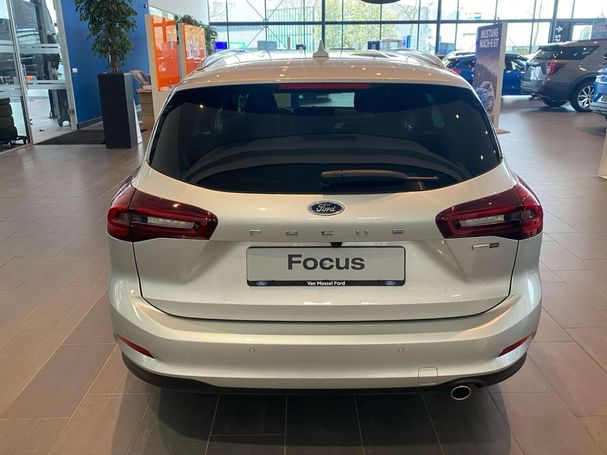 Ford Focus Wagon 1.0 EcoBoost Titanium 92 kW image number 6