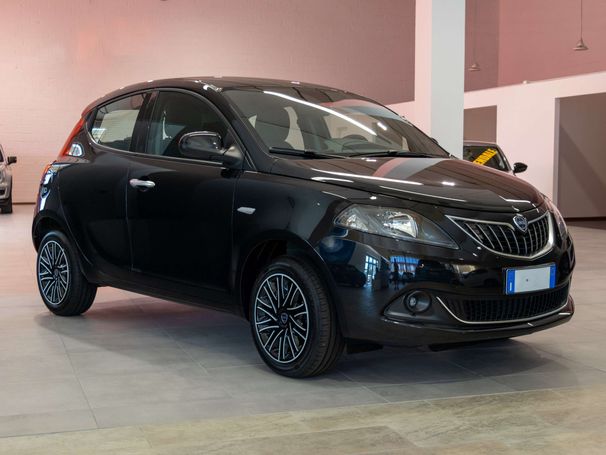 Lancia Ypsilon 51 kW image number 1