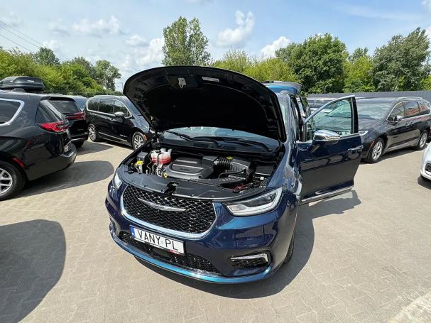 Chrysler Pacifica 208 kW image number 8