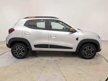 Car image 33