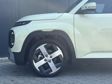 Car image 39