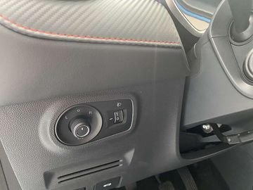 Car image 35