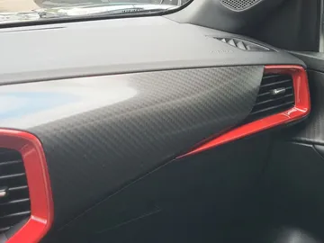 Car image 30