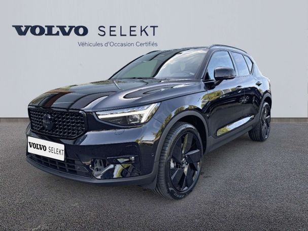 Volvo XC40 122 kW image number 1