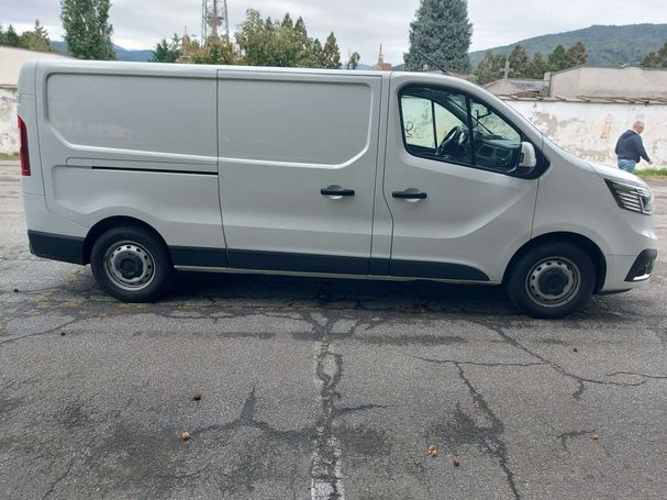 Renault Trafic Blue dCi 150 110 kW image number 5