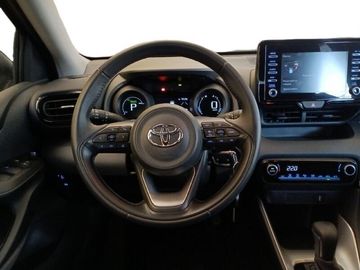 Car image 10