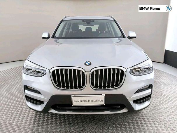 BMW X3 xDrive20i xLine 135 kW image number 2