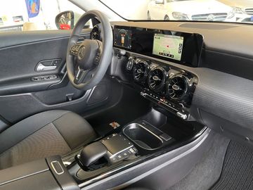 Car image 39