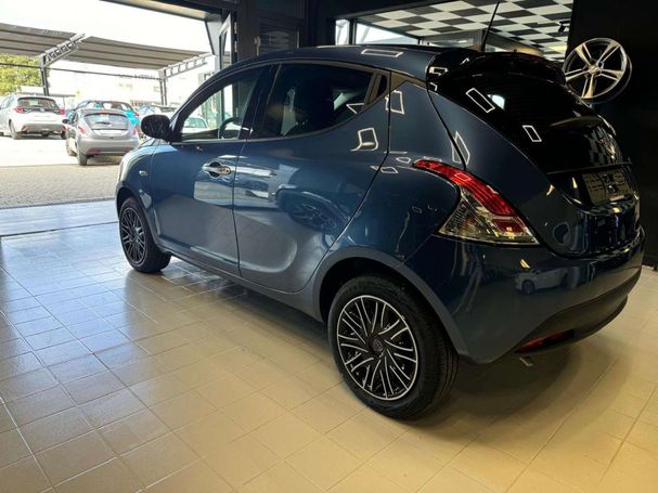 Lancia Ypsilon 51 kW image number 5