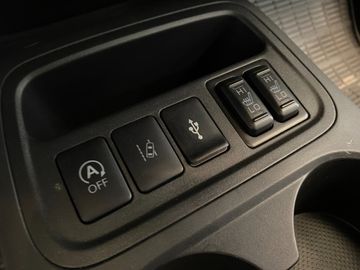 Car image 38