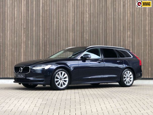 Volvo V90 D4 AWD Momentum 140 kW image number 4