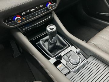 Car image 24