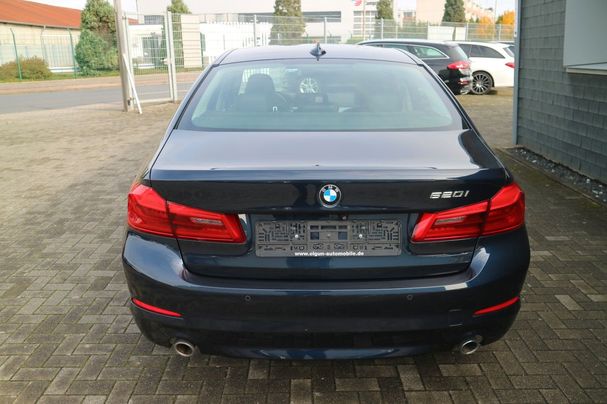 BMW 520i 135 kW image number 6