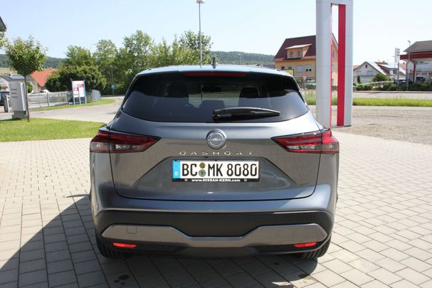 Nissan Qashqai 1.3 DIG-T N-CONNECTA 103 kW image number 4