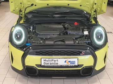 Car image 37