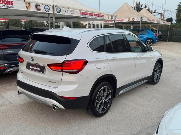 BMW X1 sDrive18d xLine 110 kW image number 4