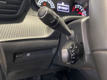 Car image 31