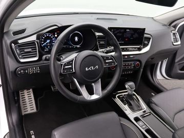 Car image 31