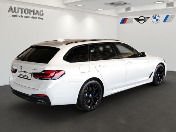 BMW 530 Touring xDrive 185 kW image number 3