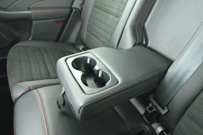 Car image 48