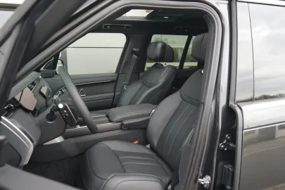 Car image 38