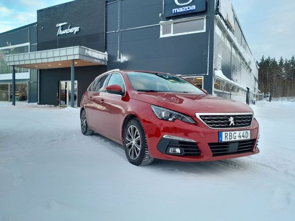 Peugeot 308 SW 1.2 Allure 96 kW image number 2