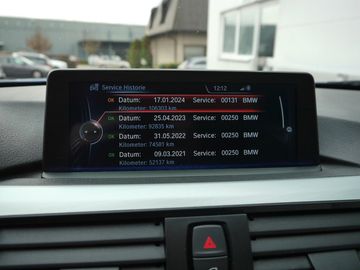 Car image 33