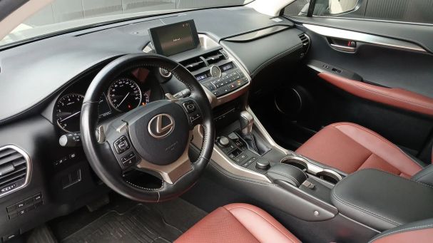 Lexus NX 200 t AWD 175 kW image number 13