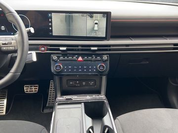 Car image 23