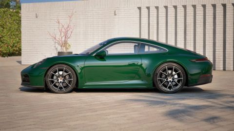 Car image 4