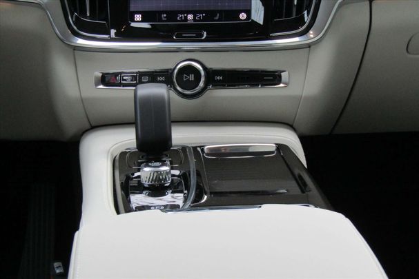 Volvo V90 AWD T6 107 kW image number 25