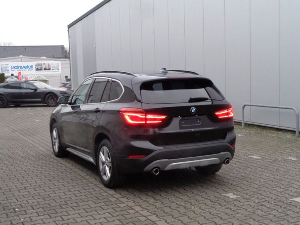 BMW X1 xDrive18d xLine 110 kW image number 6