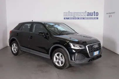 Car image 2