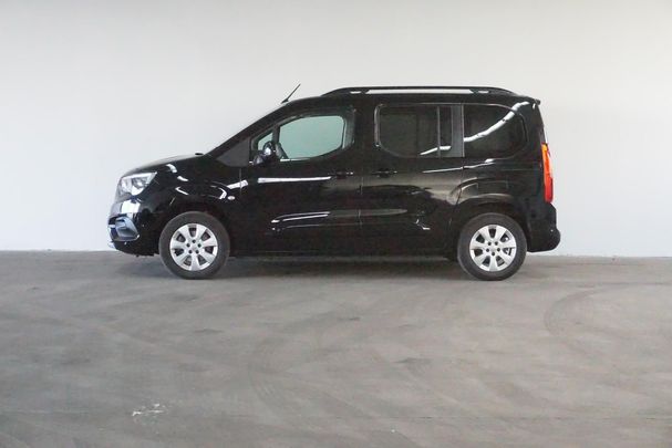 Opel e-Combo Life Ultimate 100 kW image number 4