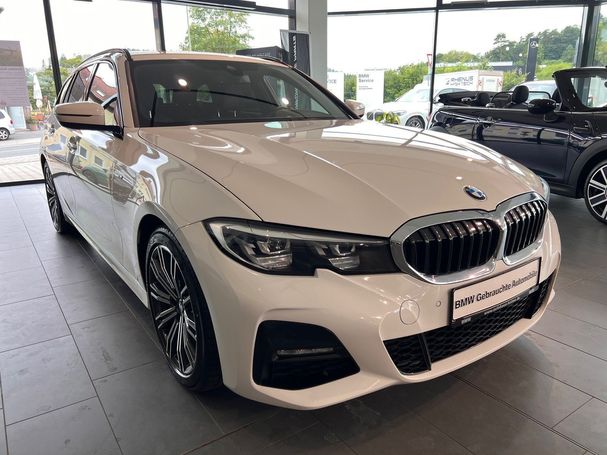 BMW 320d Touring M Sport 140 kW image number 10