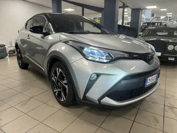 Car image 2