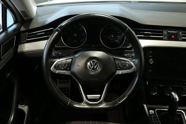 Volkswagen Passat Alltrack 2.0 TDI SCR 4Motion 140 kW image number 9